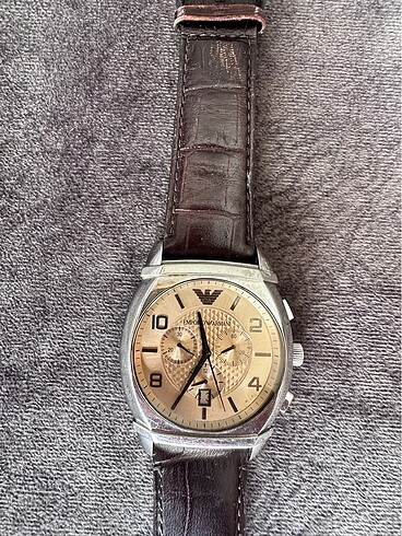 Emporio Armani saat