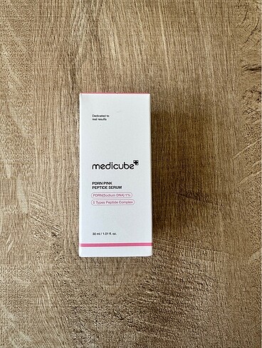 Medicube peptide serum