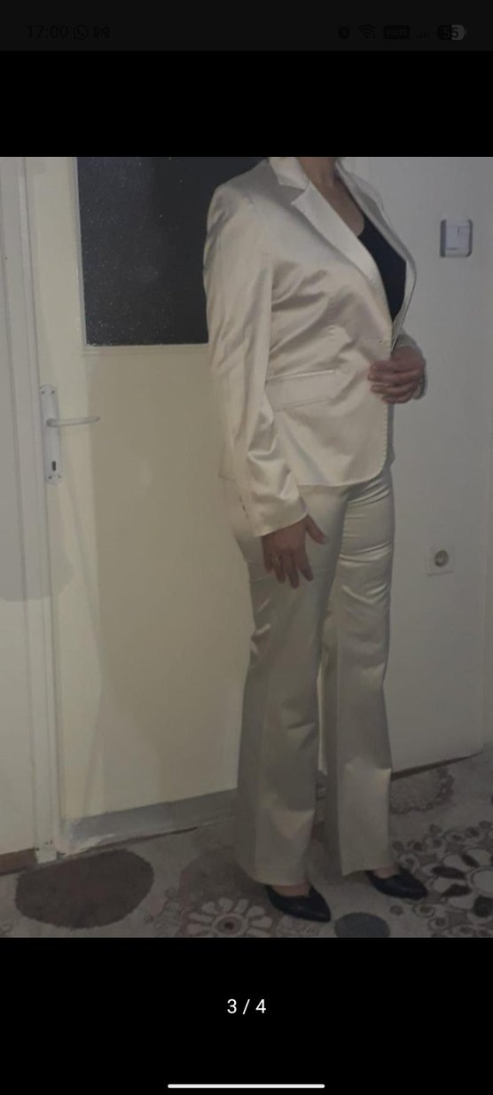 Bej Düğmeli Kadın Ofis Blazeri - Görsel 3