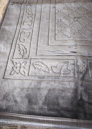 Gri kadife seccade - Görsel 2