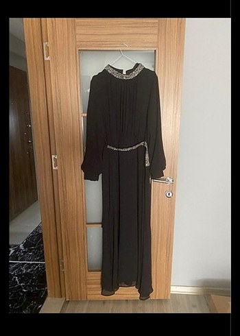 taşlı. Siyah Uzun Kollu Uzun Elbise