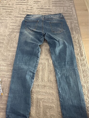 yırtık jean - Görsel 2