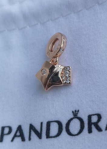  Beden Pandora lucky star sallantılı charm 