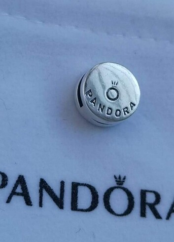 Beden Pandora reflexions pave klips charm