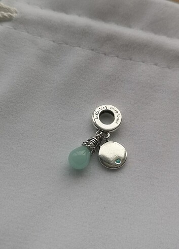 Pandora karanlıkta parlayan ışık sallantılı charm - Görsel 7