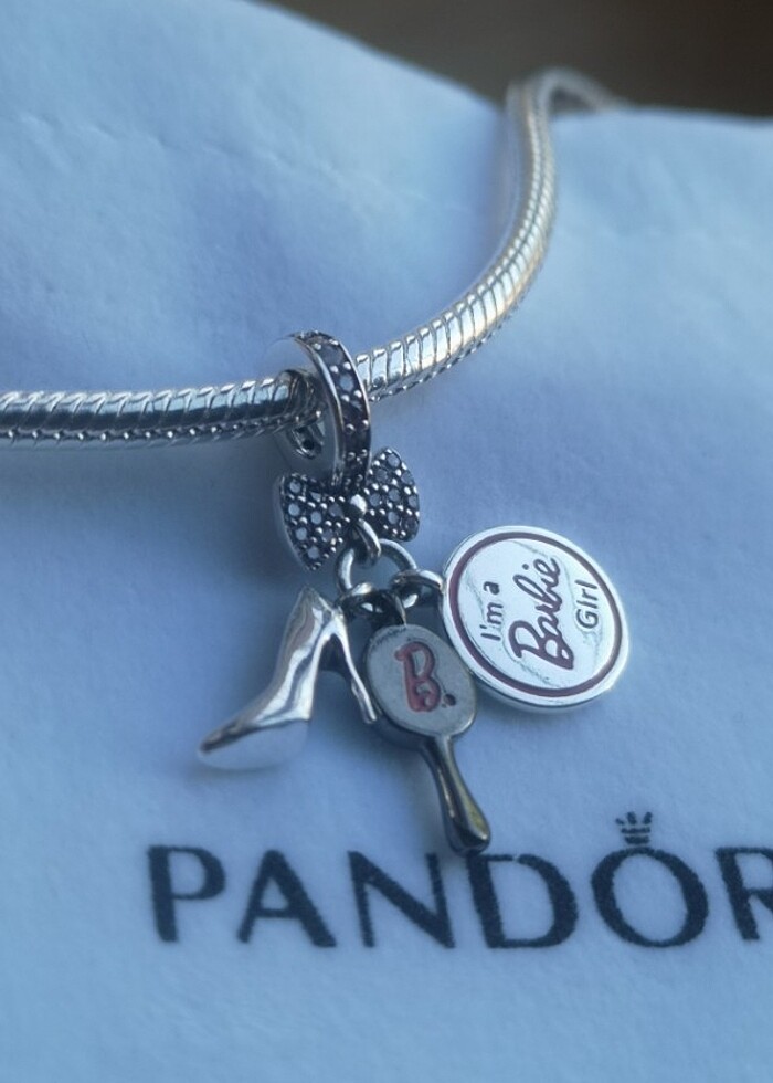 Pandora barbie charm - Görsel 4