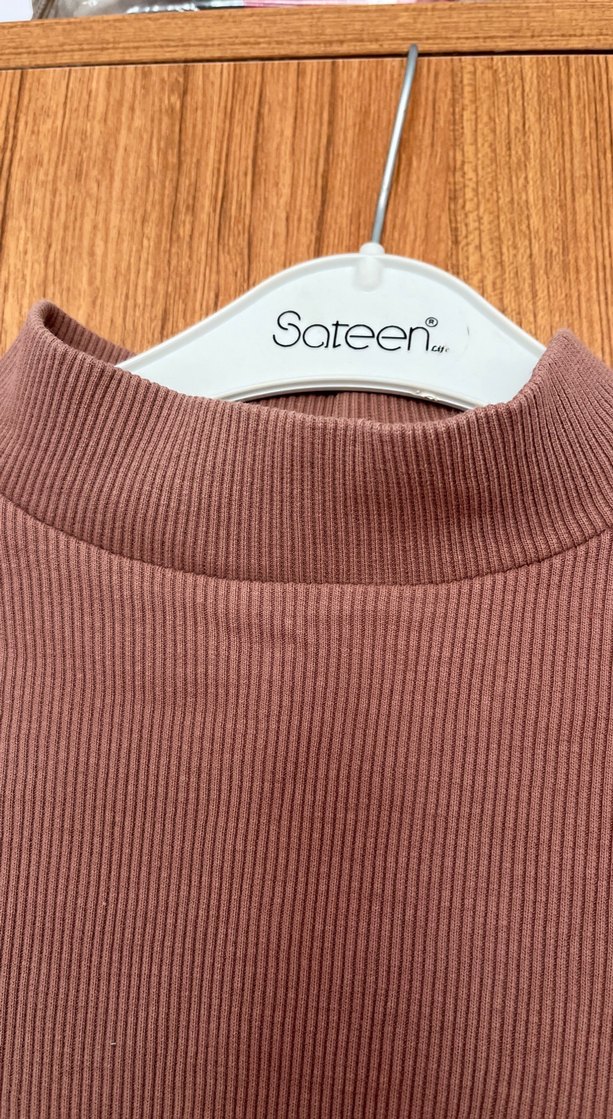 Bej Kadın Kısa Kollu Fitted Tişört - Görsel 3