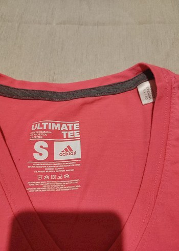 V Yaka Kısa Kollu Baskılı Adidas Tişört