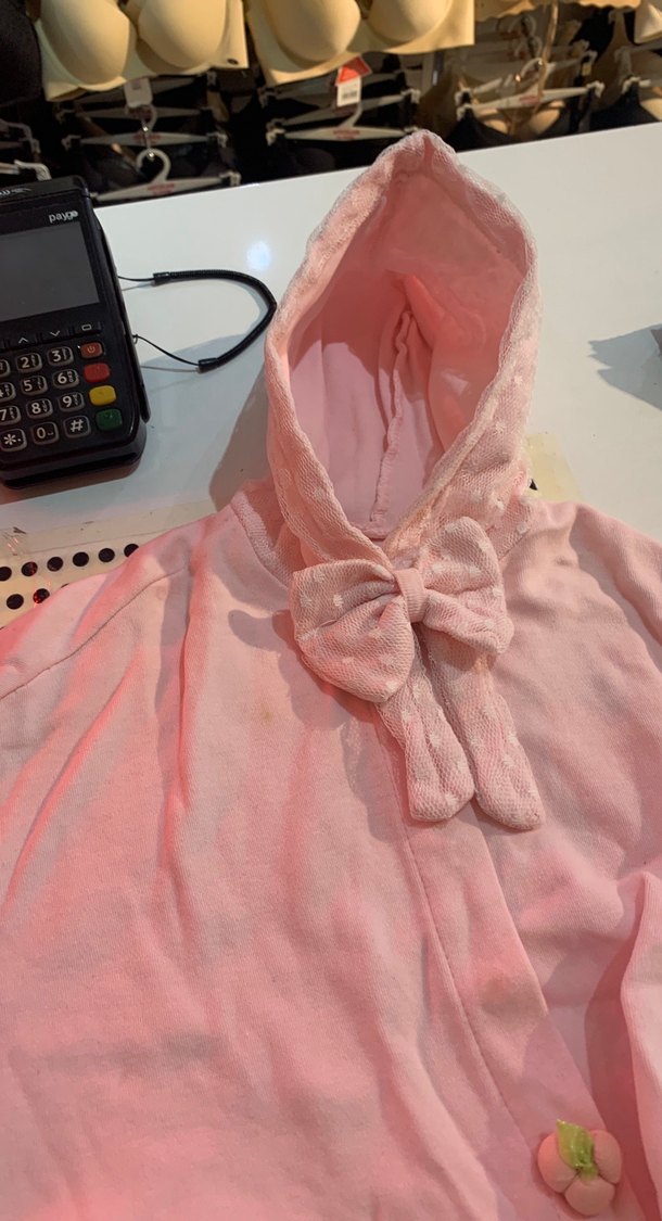 Pembe Kapüşonlu Kız Panço - Görsel 2