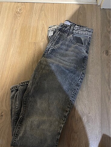 bershka mom jean