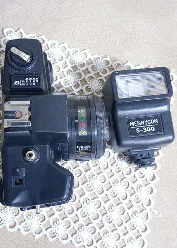 Beden HENRYCON analog fotoğraf makinesi ve Flaşı