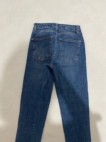 34 Beden Jeans