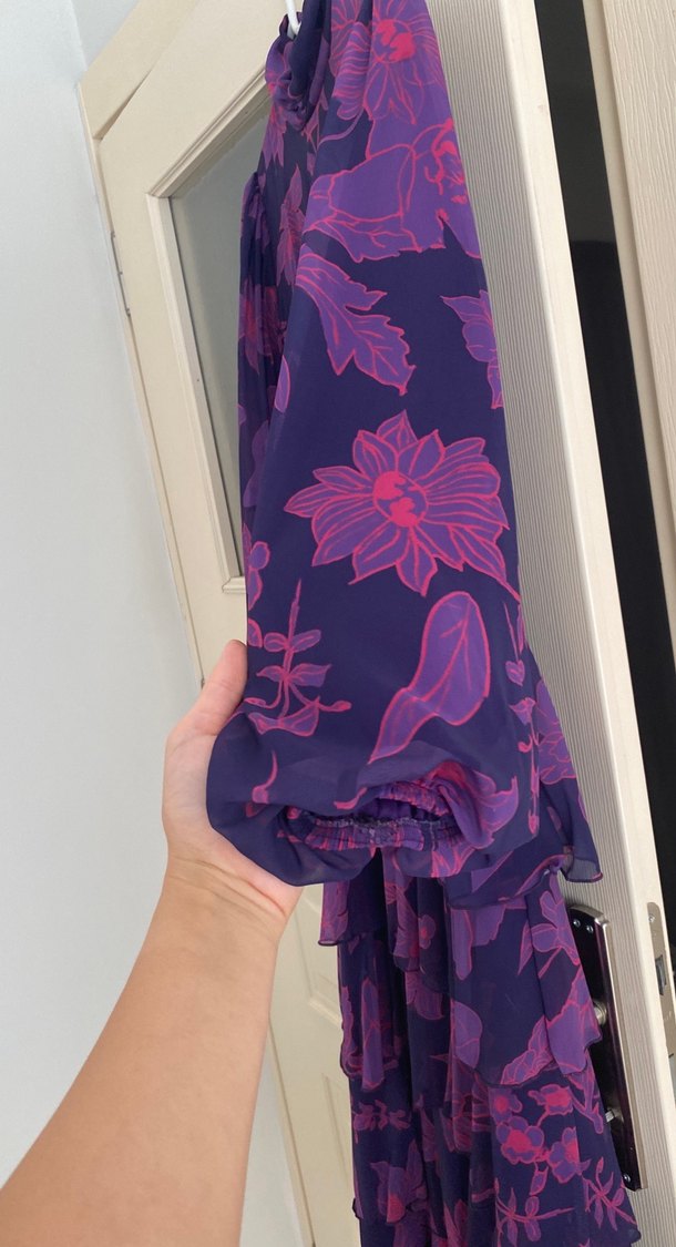 Mor Renkli Uzun Kat Katlı Bohem Elbise - Görsel 2