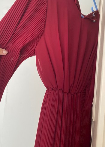 Bordo Piliseli Uzun Kollu Uzun Elbise - Görsel 3