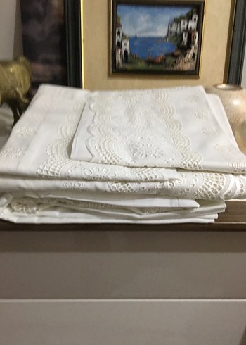 İşlemeli Fistolu Çift Kişilik Nevresim Takımı - Görsel 10