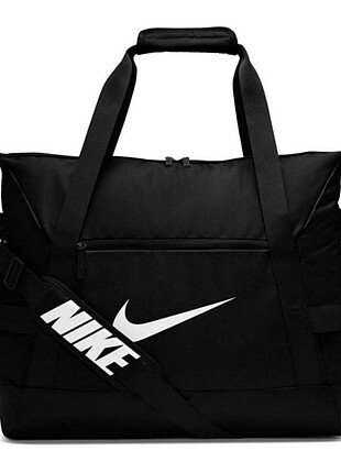 Nike spor çantası 