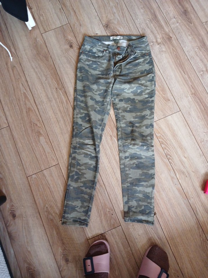 Kadın Kamuflaj Desenli Kot Pantolon - Görsel 4