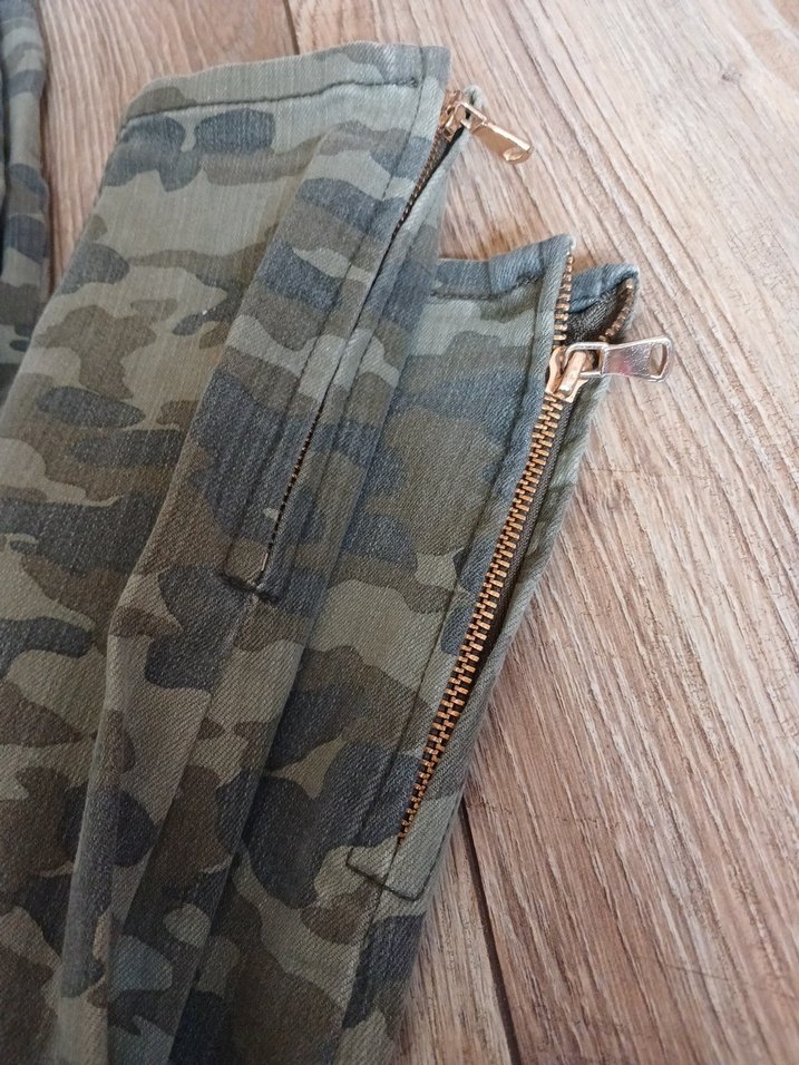 Kadın Kamuflaj Desenli Kot Pantolon - Görsel 2