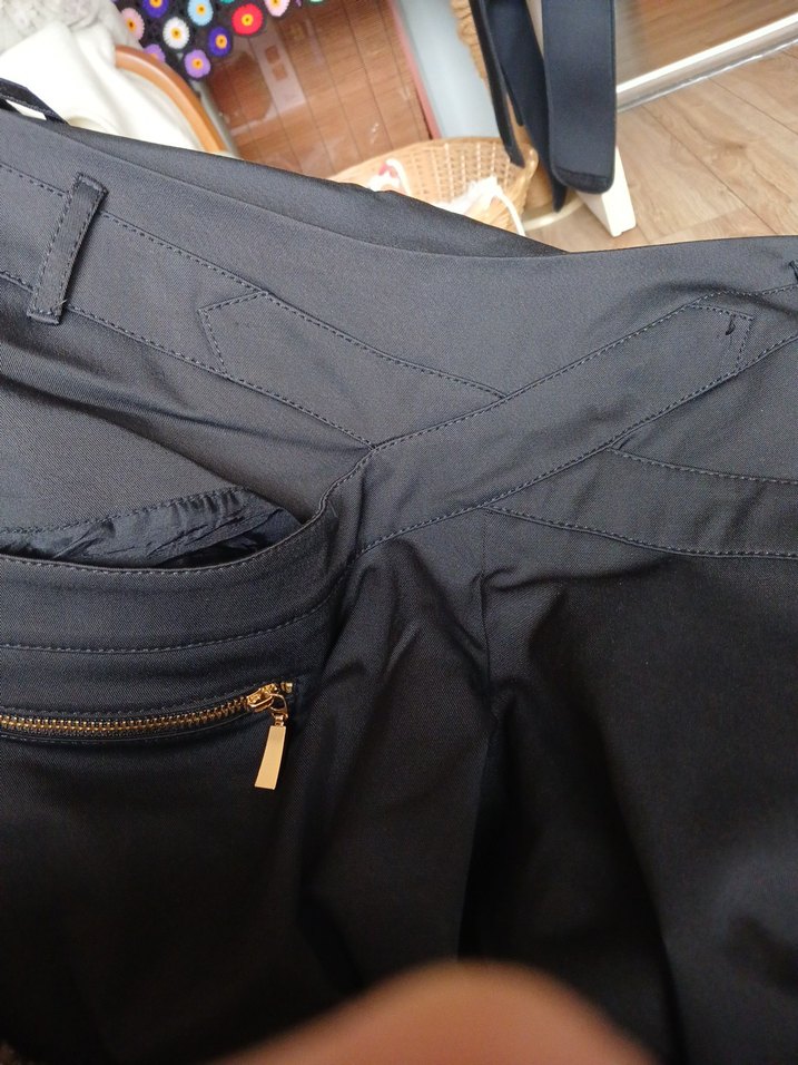 Fermuarlı Siyah Kadın Kumaş Pantolon - Görsel 2
