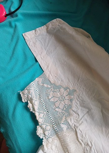 El İşlemeli Dantel Kenarlı Beyaz Kumaş - Görsel 5
