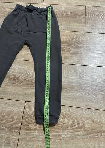 LC Waikiki Gri 4/5 yaş eşofman altı