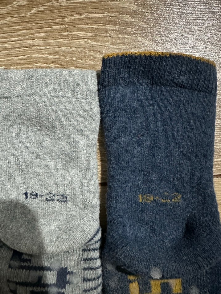 Kaydırmaz taban 19/22 numara Havlu çorap - Görsel 2