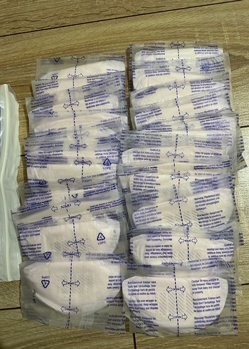 Lansinoh Beyaz Göğüs Pedi - Görsel 2