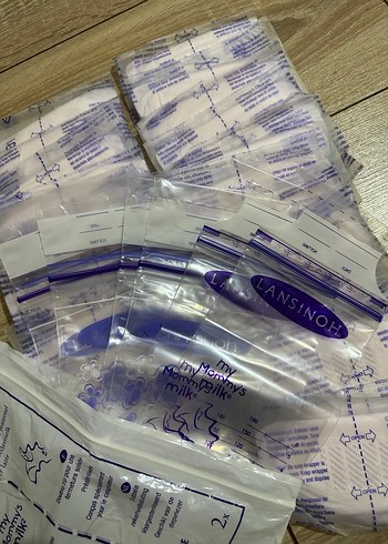 Lansinoh Beyaz Göğüs Pedi - Görsel 4