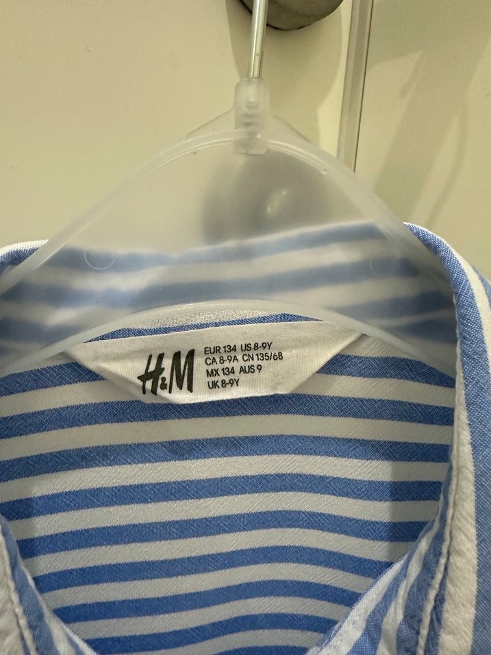 Mavi Çizgili H&M Kolsuz Gömlek - Görsel 2