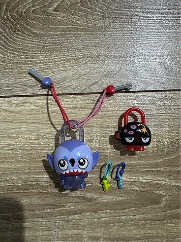 Lock stars mavi köpekbalığı