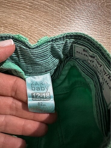 12-18 Ay Beden yeşil Renk Zara kot pantolon