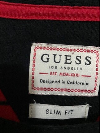 Guess Guess Tshirt