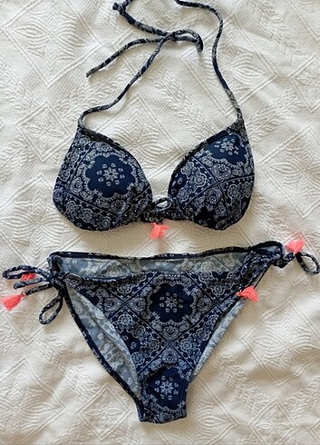 Bikini