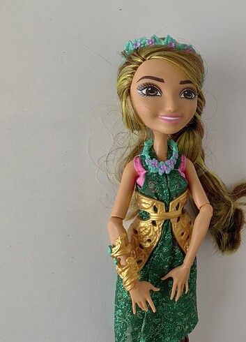  Beden Ever After High Jillian Beanstalk