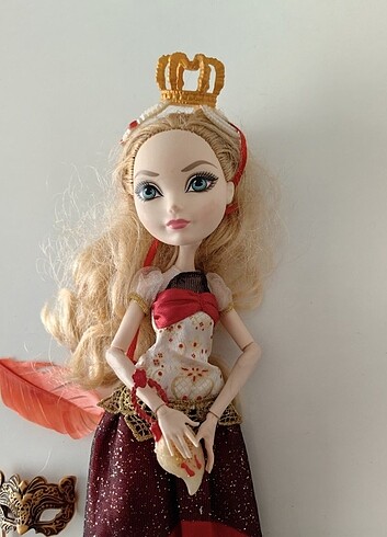  Beden Ever After High Apple