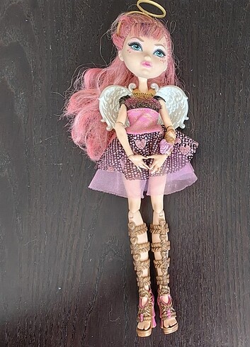 Beden Renk Ever After high Cupid melek
