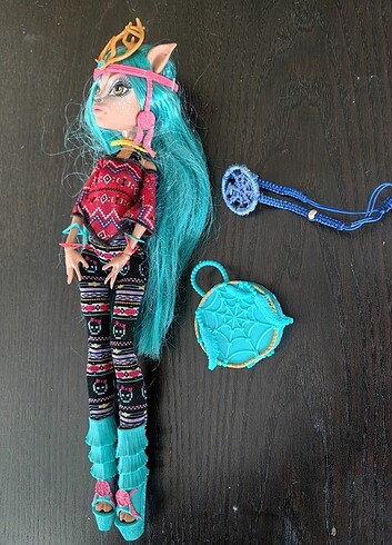 Beden Monster high Isi Dawndancer
