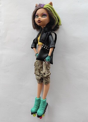 Beden Renk Monster high Clawdeen tasarim bebek