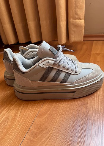 Adidas Beyaz Platform Topuklu Kadın Spor Ayakkabı