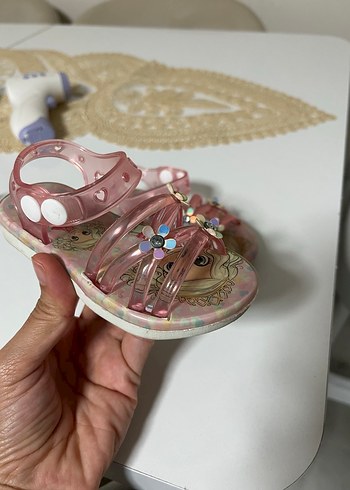 Pembe Simli Çiçekli Kız Çocuk Sandalet