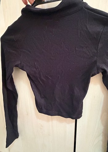 Siyah Fermuarlı Uzun Kollu Crop Top - Görsel 3