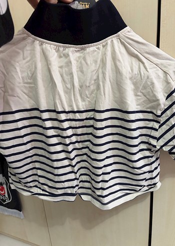 Pamuklu Düğmeli Kadın Beyaz Çizgili crop - Görsel 3