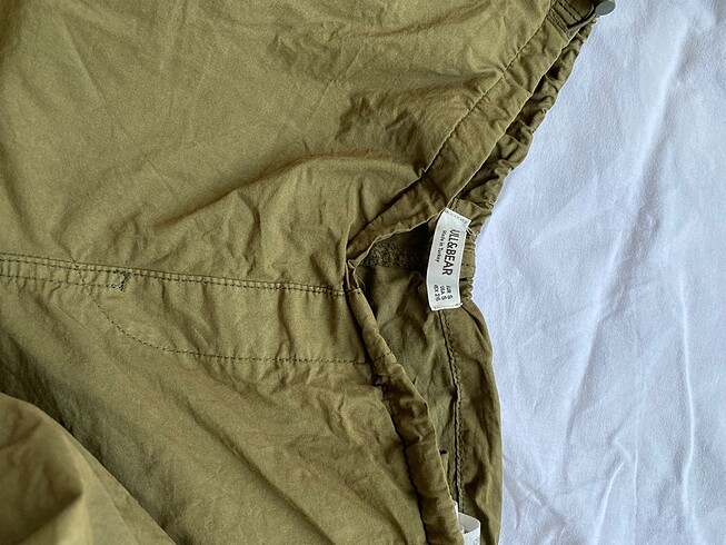 Pull and Bear Pull bear paraşüt pantolon