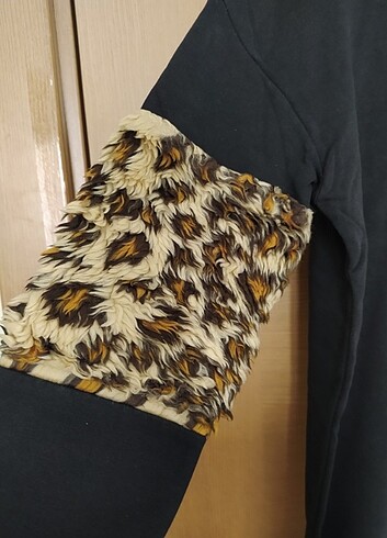 Diğer Leopar desenli kol detaylı tunik