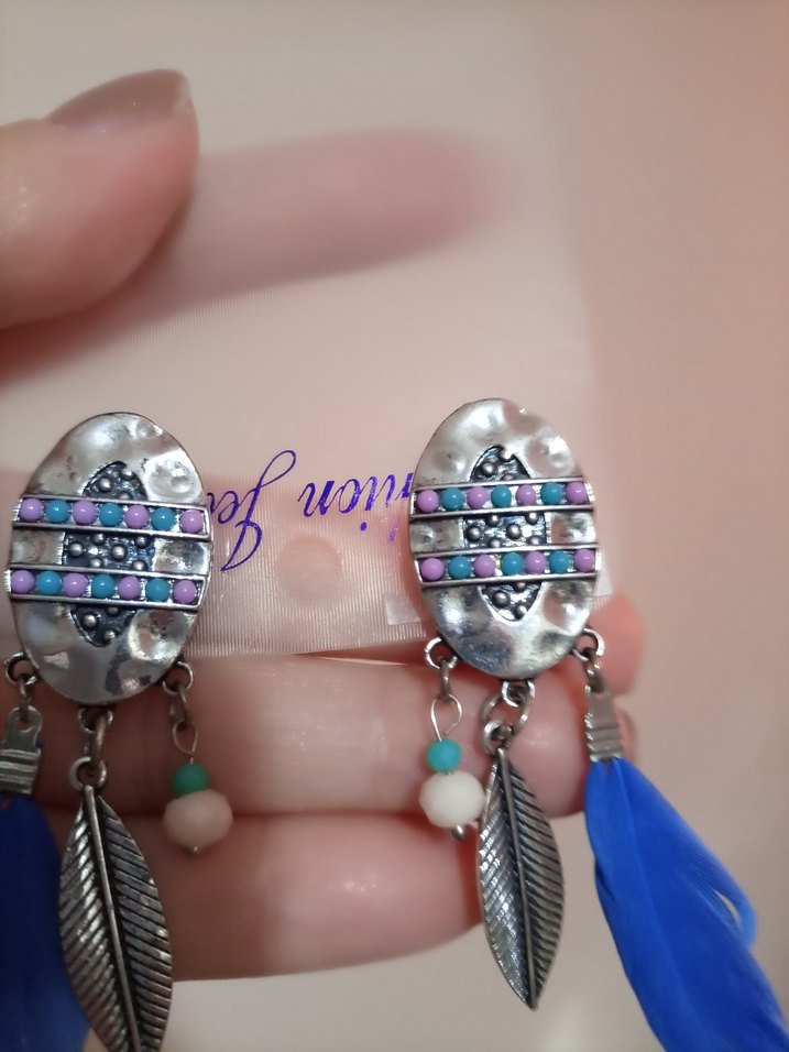 Renkli Boncuklu Mavi Tüy Küpe - Görsel 5