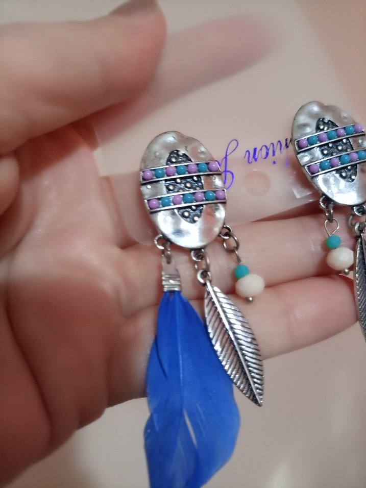 Renkli Boncuklu Mavi Tüy Küpe - Görsel 4