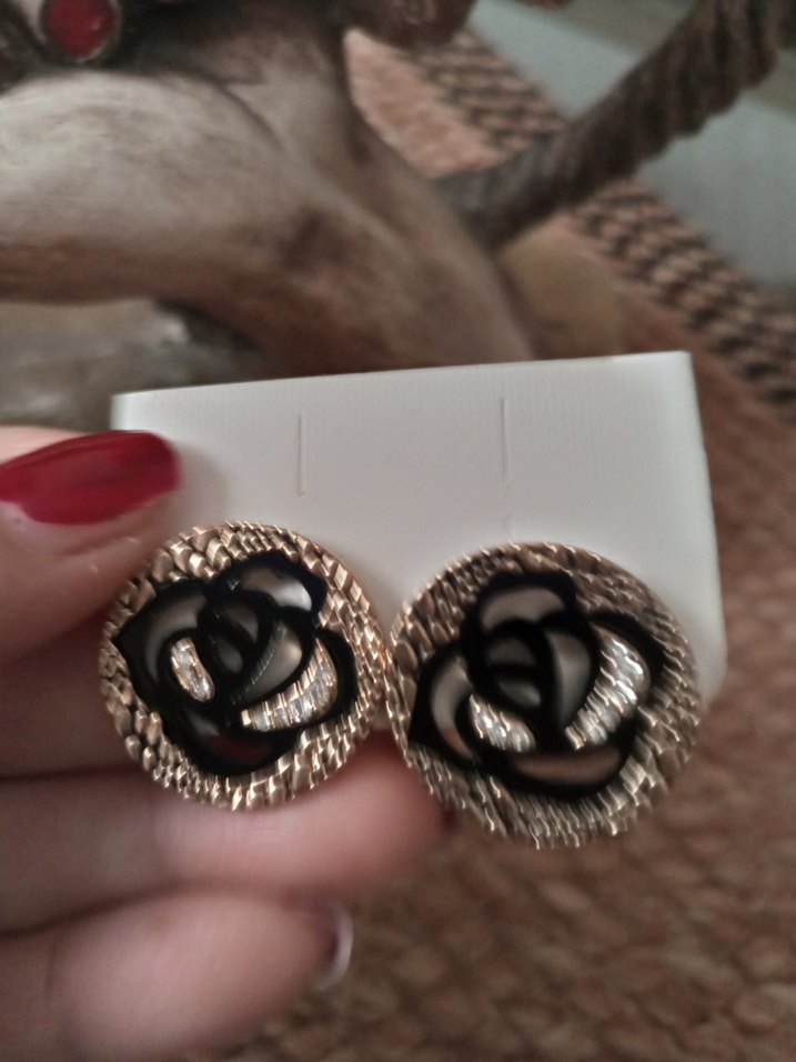 Siyah  Desenli Mini Düğme Küpe - Görsel 2