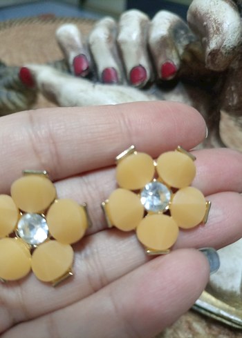 Sarı Çiçek Desenli Vintage Kadın Kupe - Görsel 2