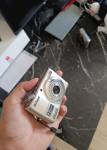 Nikon Coolpix L21