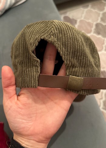 Kadın Pilili Kahverengi Süet Şapka - Görsel 2